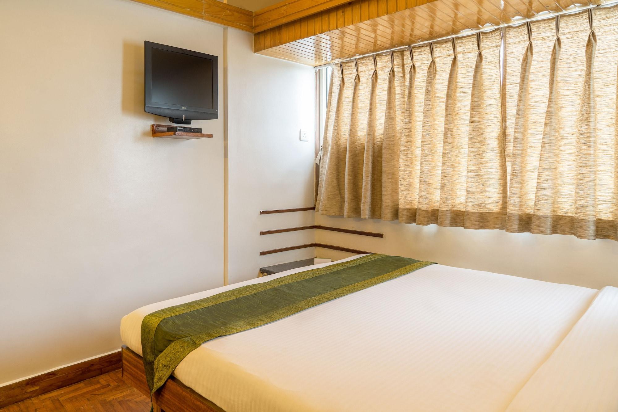 Treebo Trend Sahara Hotel Пюн Екстериор снимка
