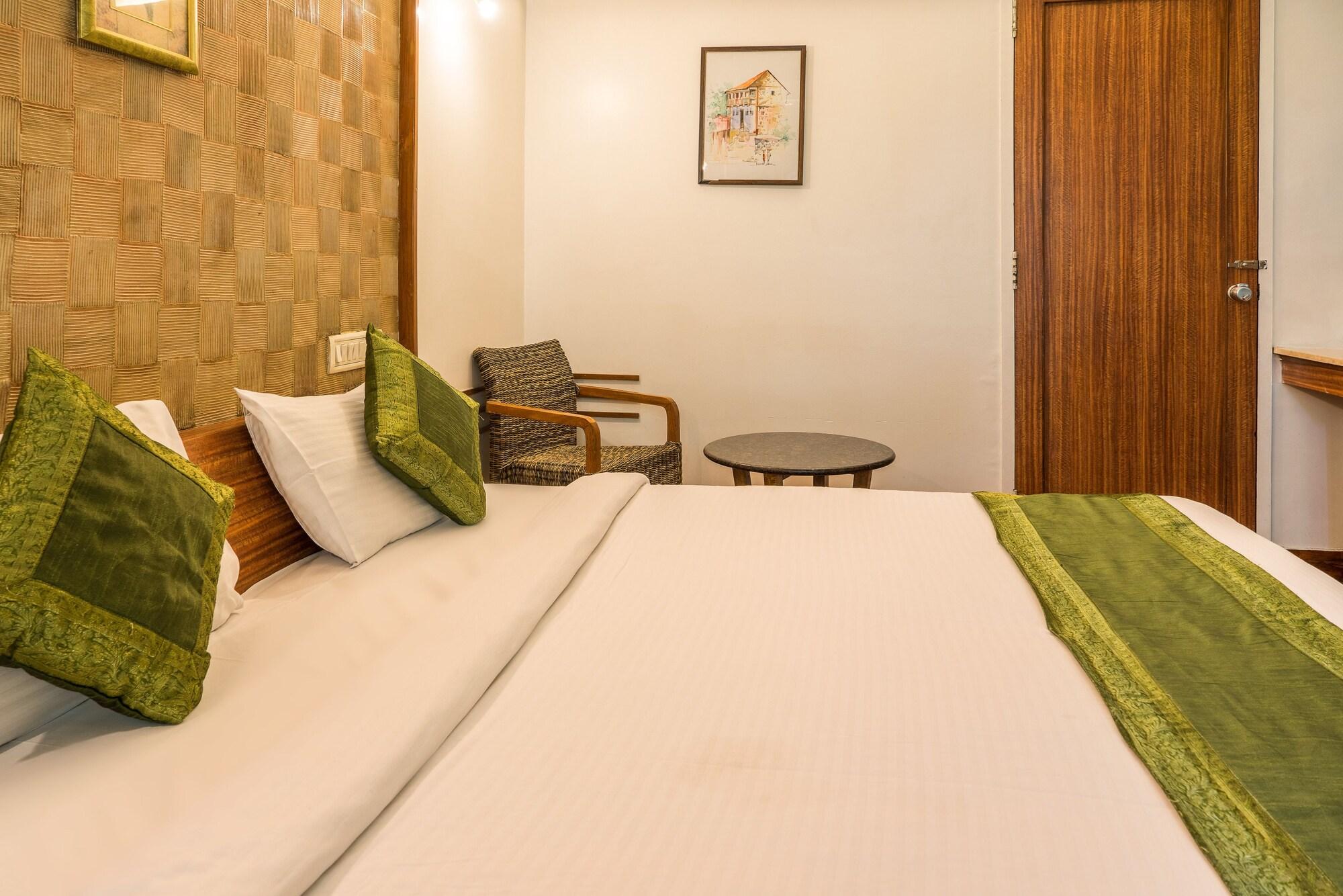 Treebo Trend Sahara Hotel Пюн Екстериор снимка