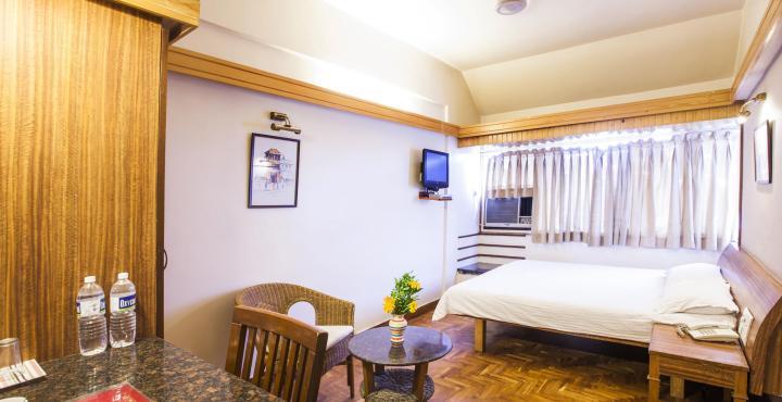 Treebo Trend Sahara Hotel Пюн Екстериор снимка