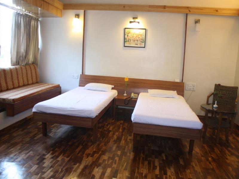 Treebo Trend Sahara Hotel Пюн Екстериор снимка