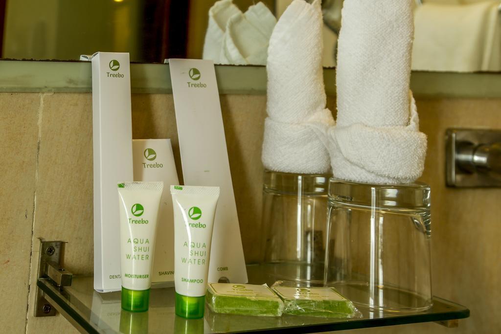 Treebo Trend Sahara Hotel Пюн Екстериор снимка